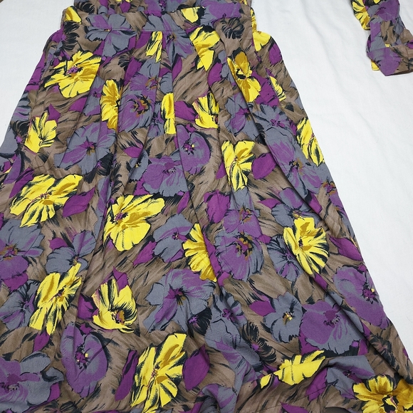 Tochi Vintage Floral Rayon Skirt Blouse Set, Medium - Picture 3 of 16